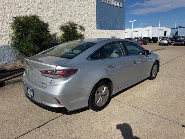 2019 Hyundai Sonata Hybrid SE