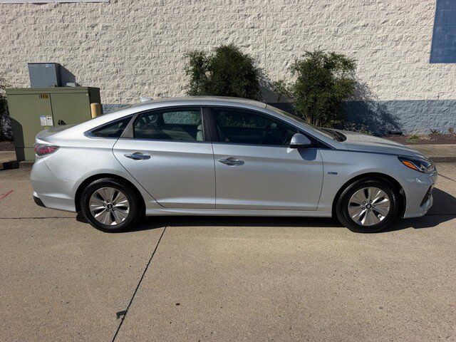 2019 Hyundai Sonata Hybrid SE