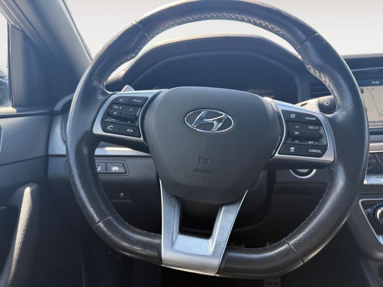 2019 Hyundai Sonata Limited, HEATED/VENTILATED SEATS, MOONROOF, APPLE CARPLAY/ANDROID AUTO, BACKUP CAMERA, POWER MIRRORS, LANE KEEP ASSIST, PUSH BUTTON START, HEATED STEERING WHEEL, NAVIGATION, ONLY 1 OWNER, SUPER SLEEK CAR! Norfolk VA