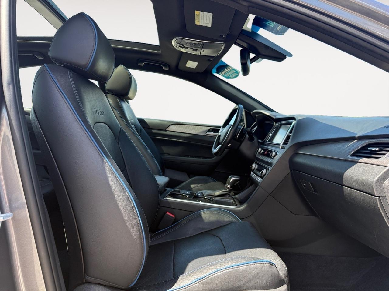 2019 Hyundai Sonata Limited, HEATED/VENTILATED SEATS, MOONROOF, APPLE CARPLAY/ANDROID AUTO, BACKUP CAMERA, POWER MIRRORS, LANE KEEP ASSIST, PUSH BUTTON START, HEATED STEERING WHEEL, NAVIGATION, ONLY 1 OWNER, SUPER SLEEK CAR! Norfolk VA