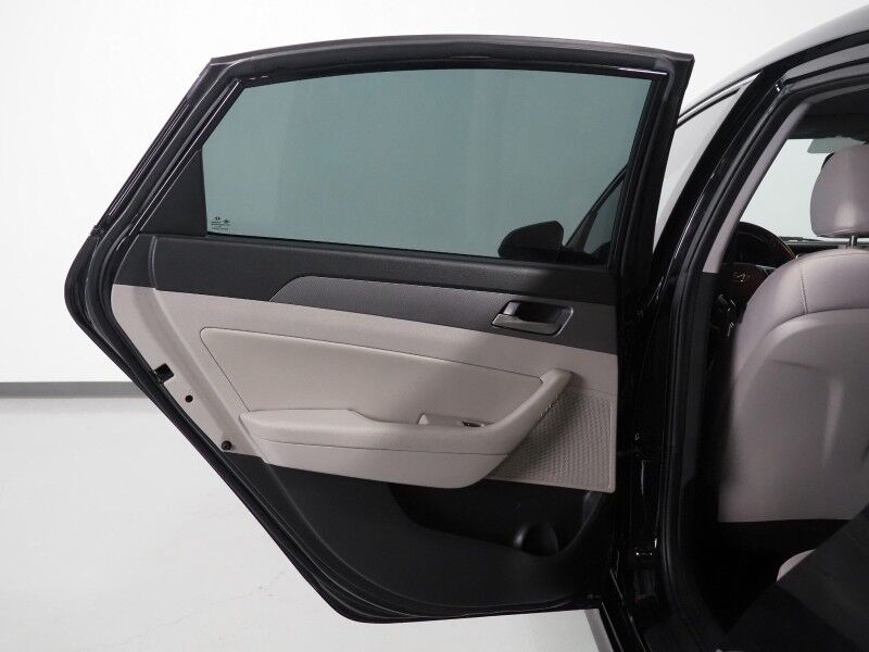 2019 Hyundai Sonata SEL *BLIND SPOT ALERT, BACKUP CAMERA, COLOR TOUCHSCREEN, HEATED SEATS/STEERING WHEEL, KEYLESS ENTRY, ALLOY WHEELS, WIRELESS CHARGING, ANDROID & APPLE Round Rock TX