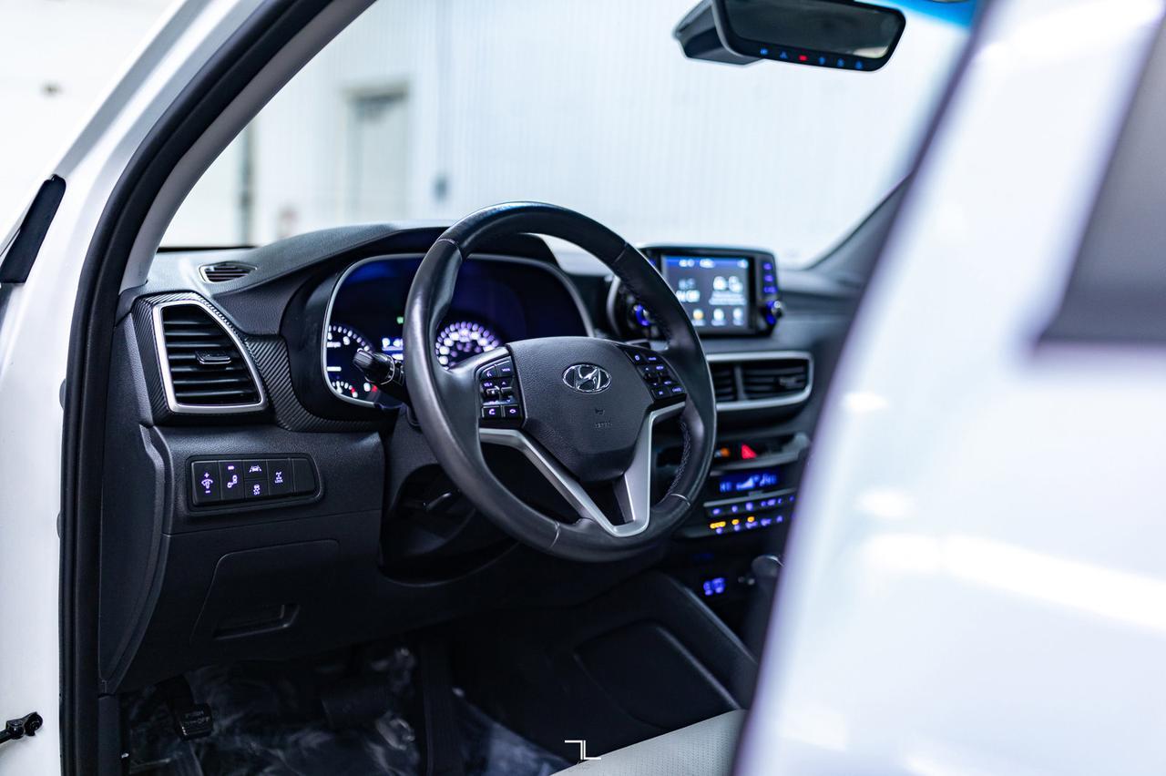 2019 Hyundai Tucson AWD Preferred Leather Roof BCam Red Deer AB