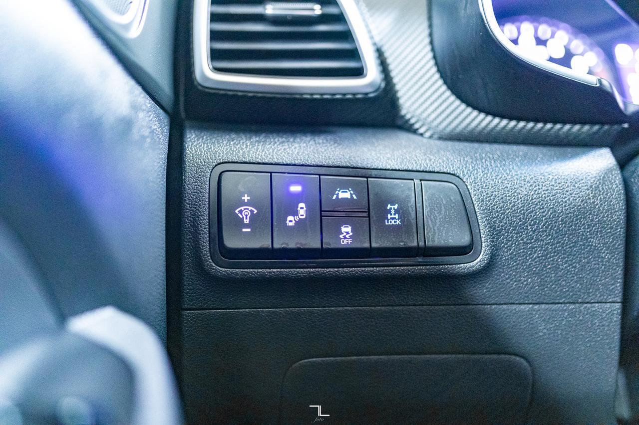 2019 Hyundai Tucson AWD Preferred Leather Roof BCam Red Deer AB