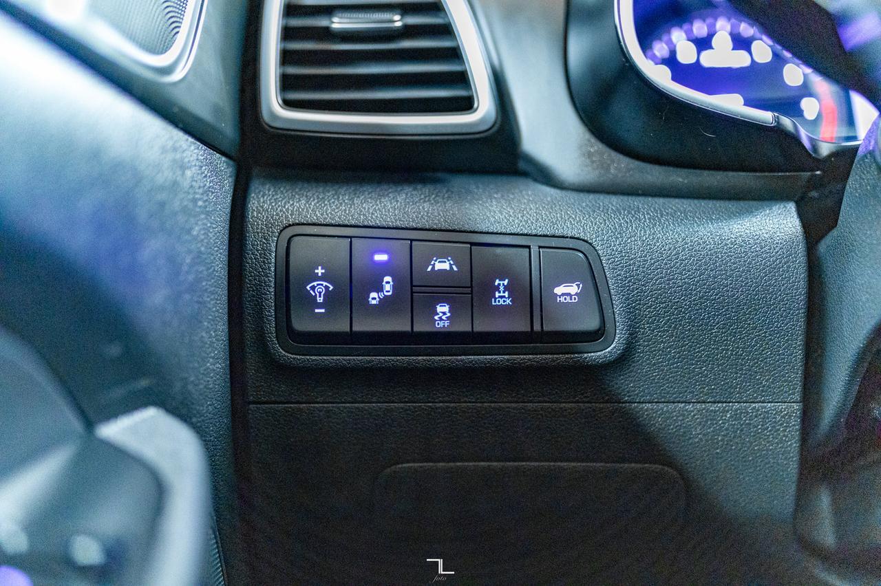 2019 Hyundai Tucson AWD Ultimate Leather Roof Nav BCam Red Deer AB