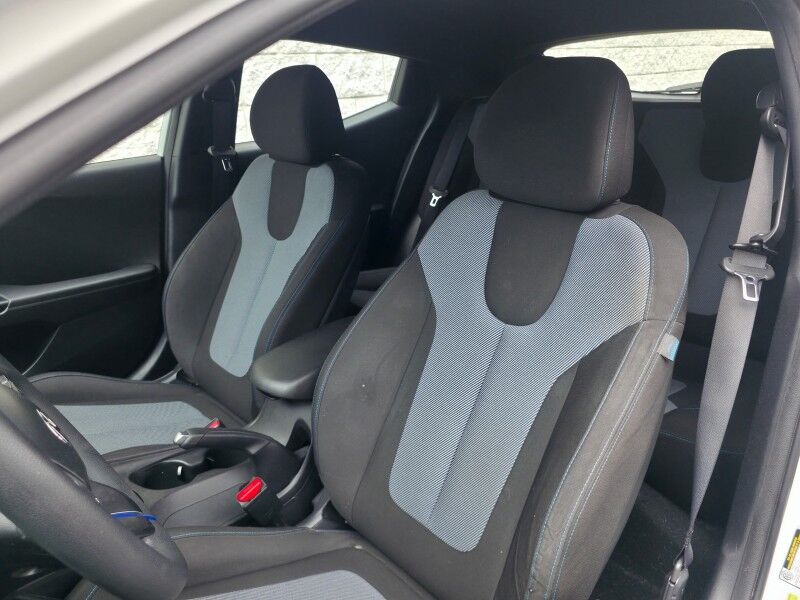 2019 Hyundai Veloster 2.0 Willow Grove PA