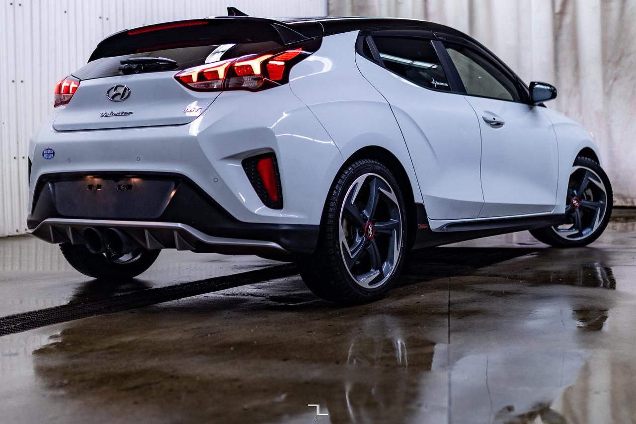 2019 Hyundai Veloster Turbo Tech Leather Roof Nav Red Deer AB
