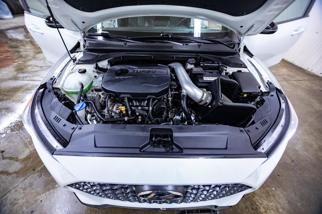 2019 Hyundai Veloster Turbo Tech Leather Roof Nav Red Deer AB