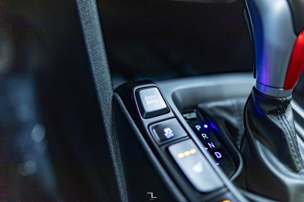 2019 Hyundai Veloster Turbo Tech Leather Roof Nav Red Deer AB