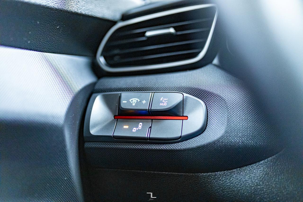 2019 Hyundai Veloster Turbo Tech Leather Roof Nav Red Deer AB