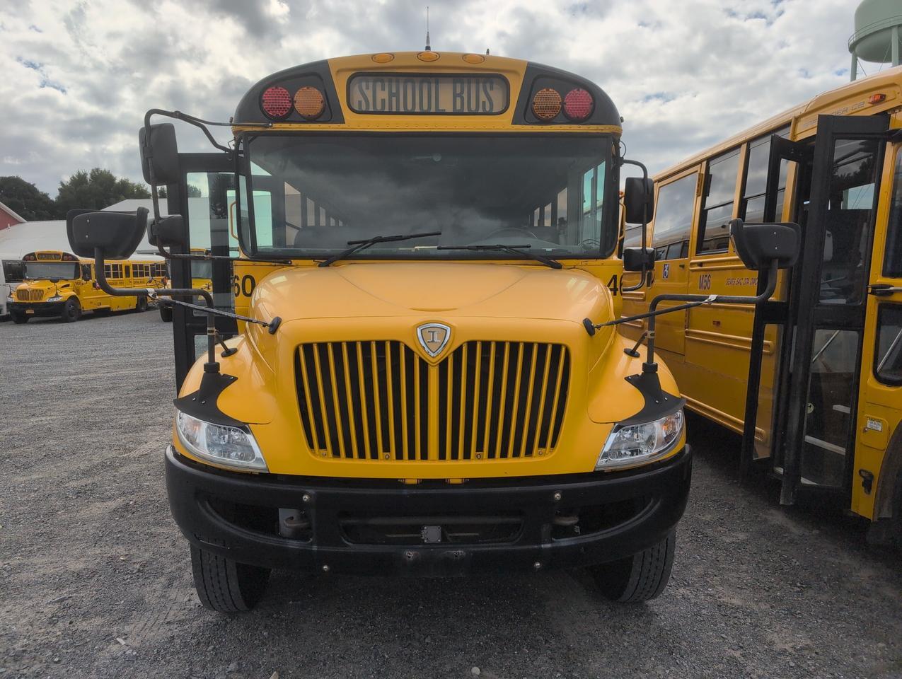 2019 IC INTERNATIONAL 3000