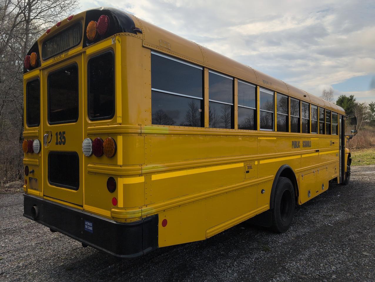 2019 IC INTERNATIONAL CE300