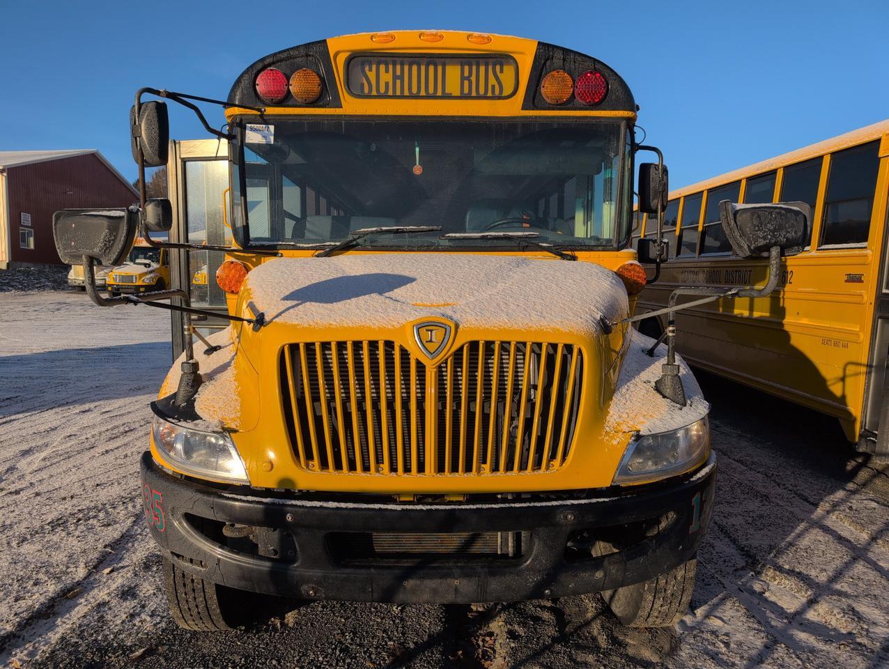 2019 IC INTERNATIONAL CE300