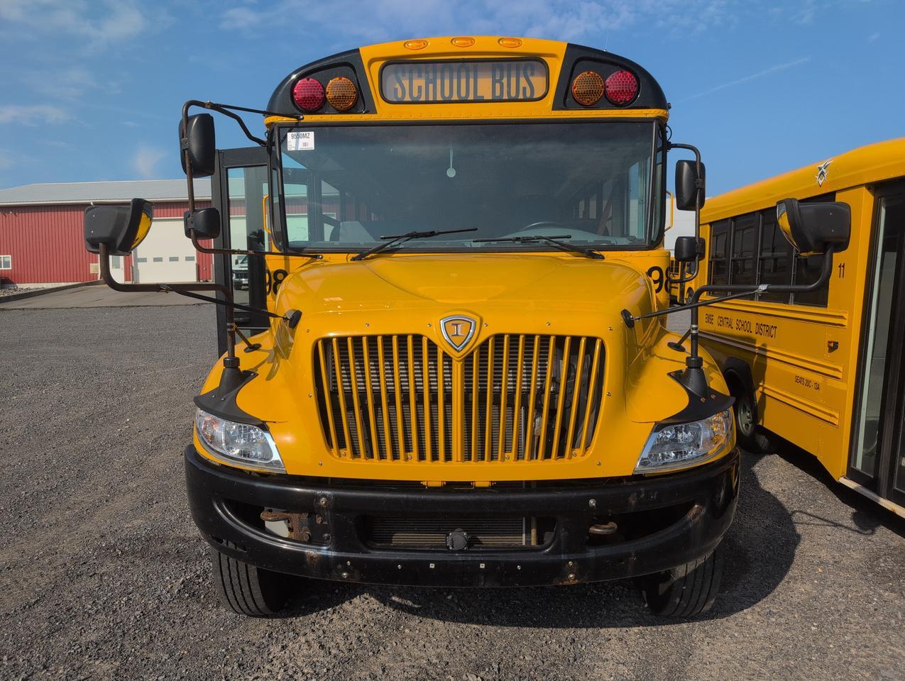 2019 IC INTERNATIONAL CE300