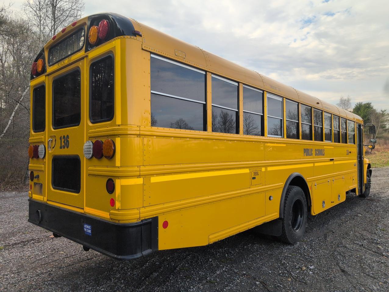 2019 IC INTERNATIONAL CE300