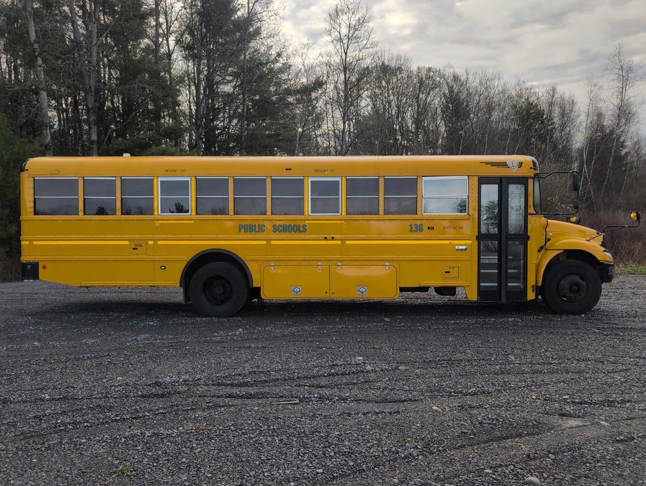 2019 IC INTERNATIONAL CE300