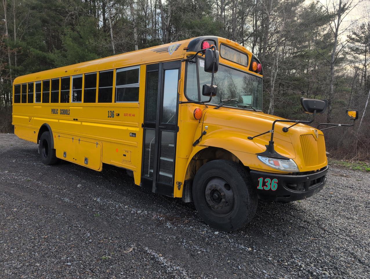 2019 IC INTERNATIONAL CE300