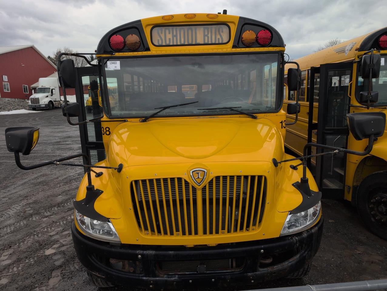 2019 IC INTERNATIONAL CE3000