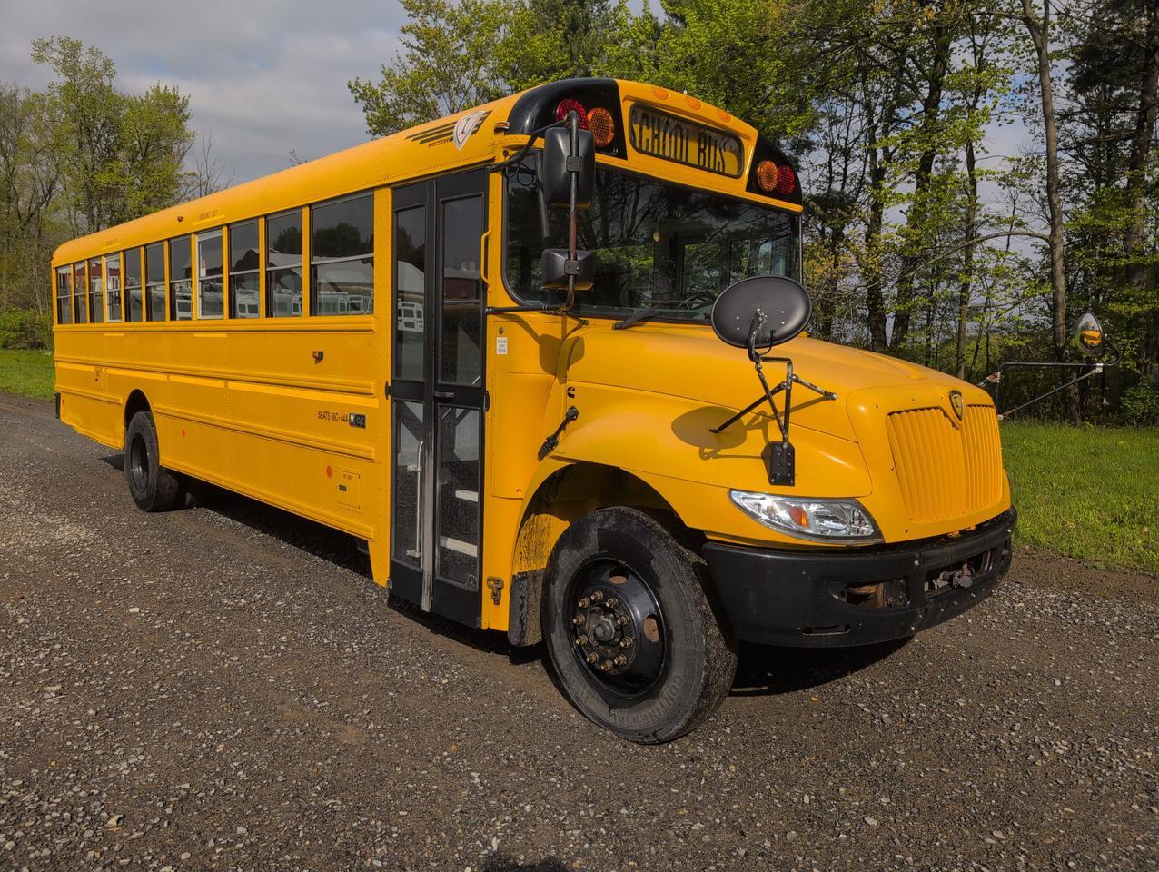 2019 IC INTERNATIONAL CE3000