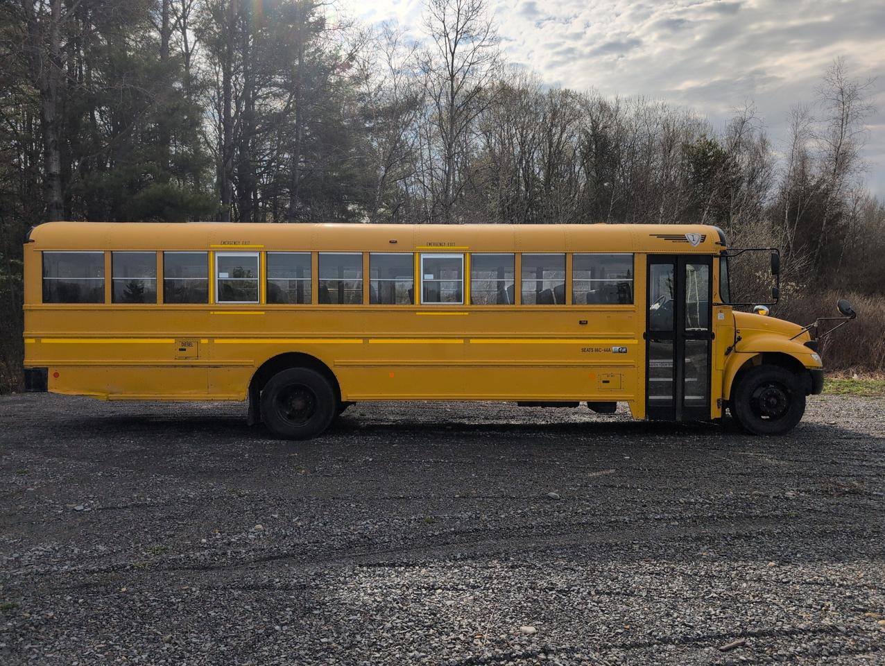 2019 IC INTERNATIONAL CE3000