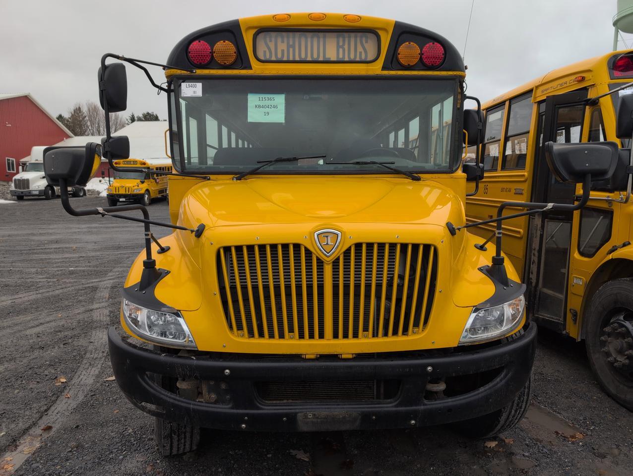 2019 IC INTERNATIONAL CE3000