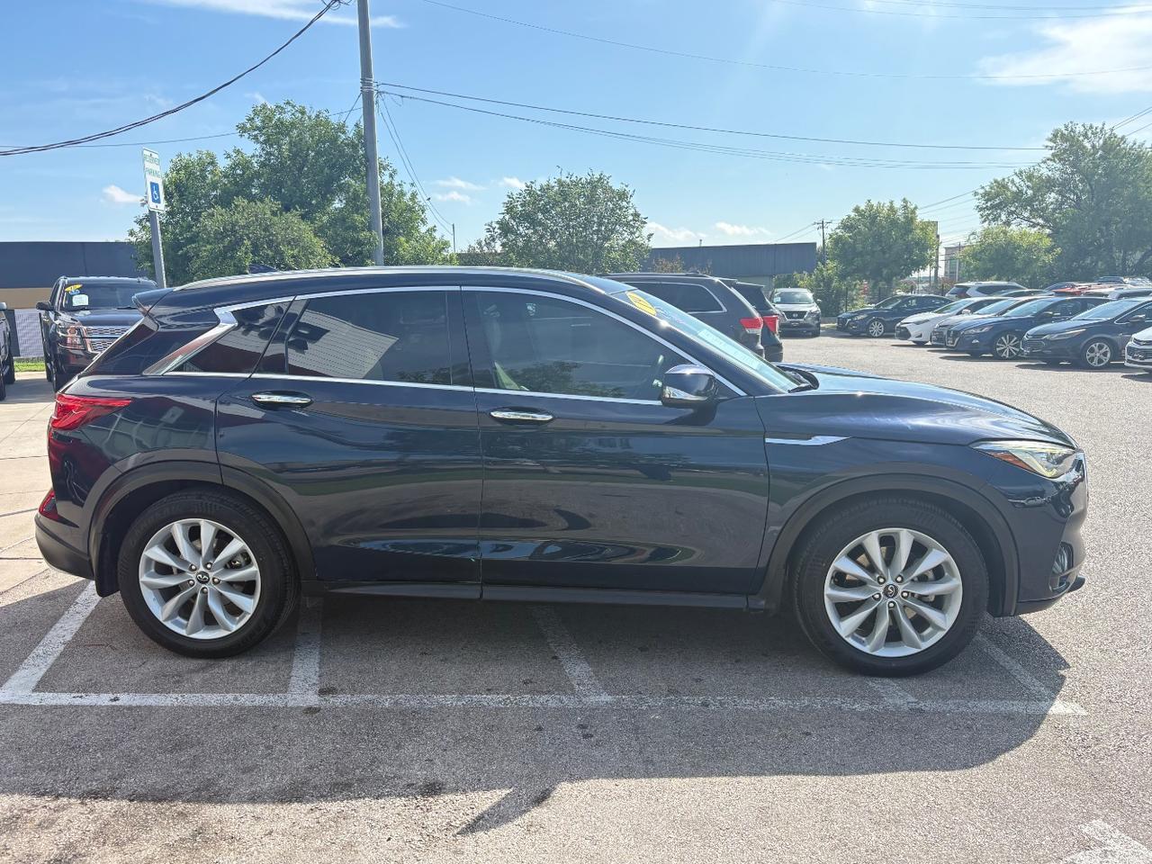 2019 INFINITI QX50 ESSENTIAL