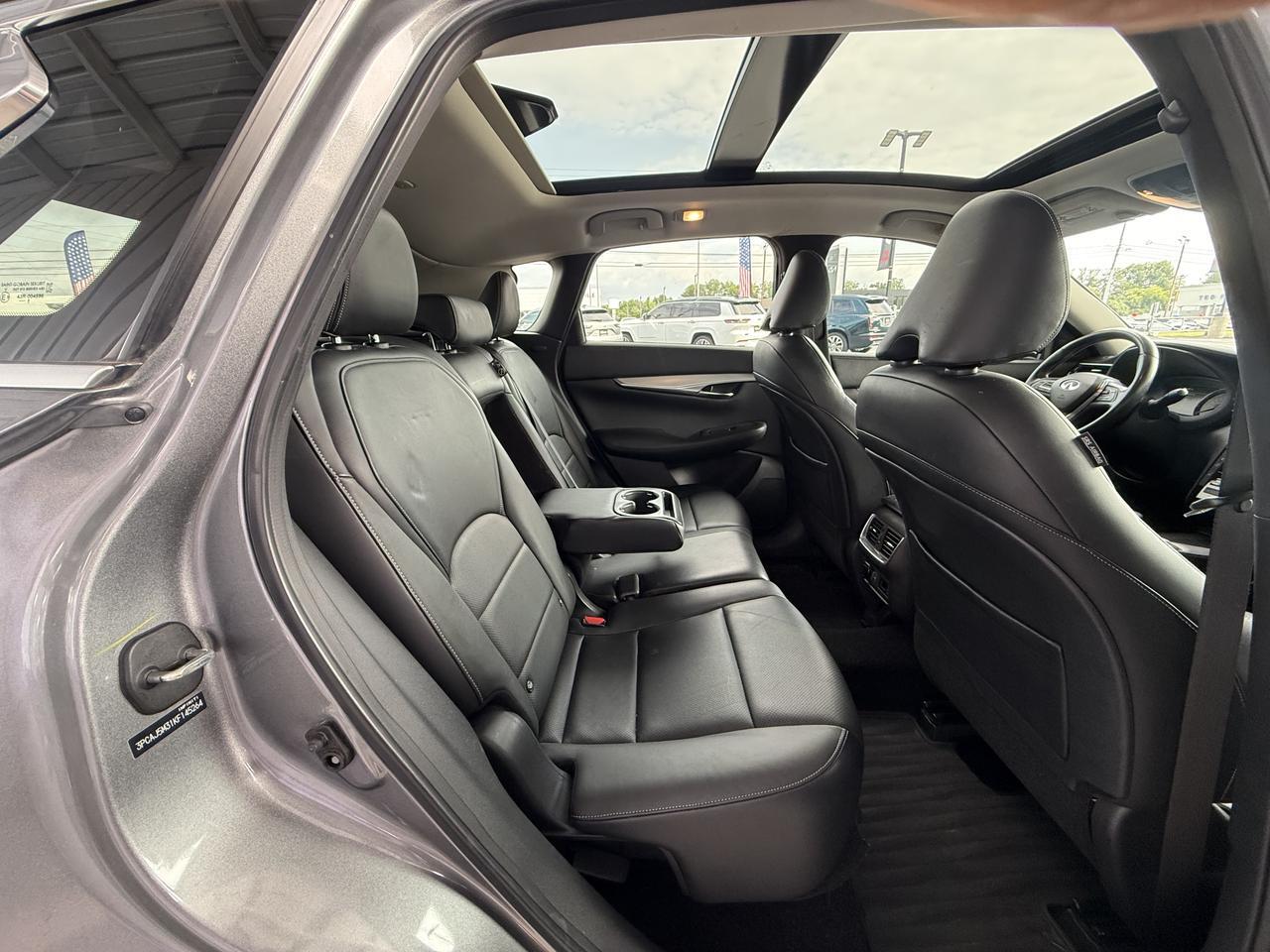 2019 INFINITI QX50 ESSENTIAL Knoxville TN