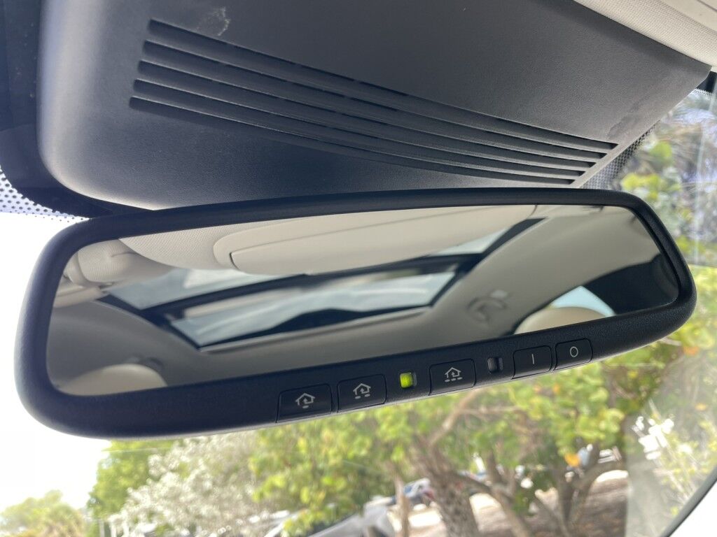 2019 INFINITI QX50 ESSENTIAL Sarasota FL