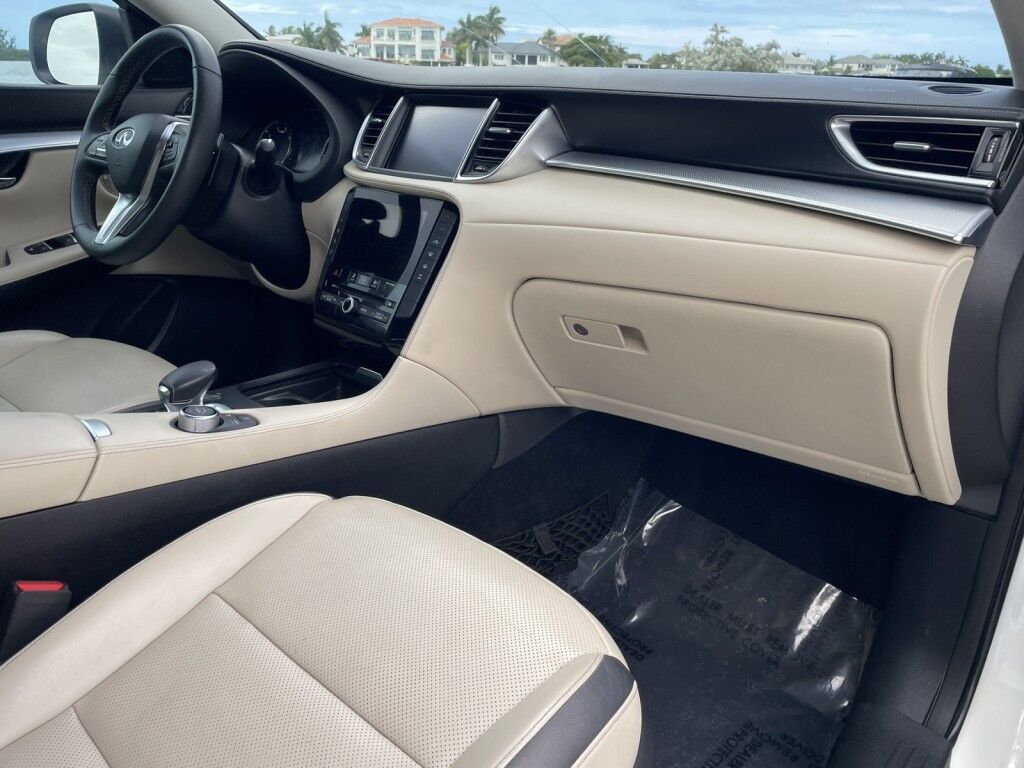 2019 INFINITI QX50 ESSENTIAL Sarasota FL