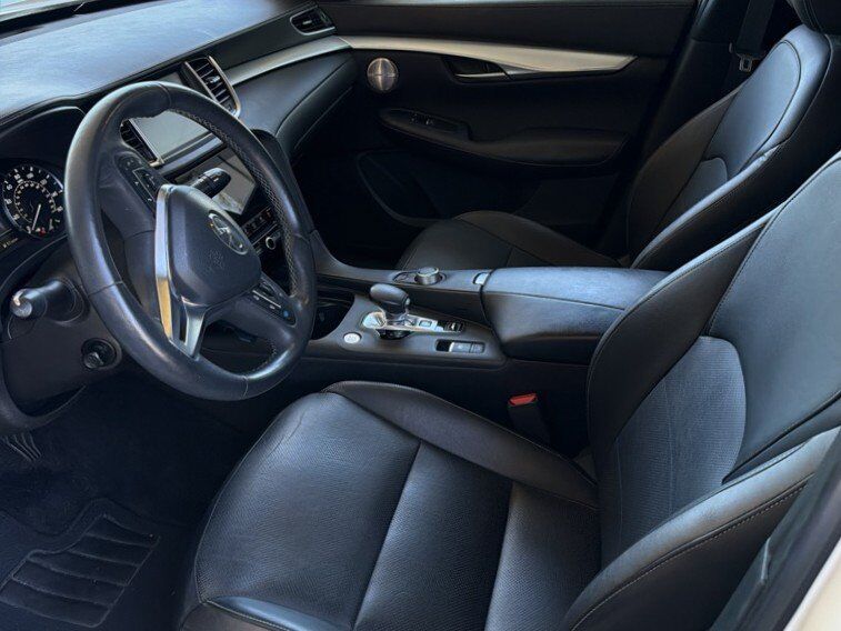2019 INFINITI QX50 ESSENTIAL Tucson AZ