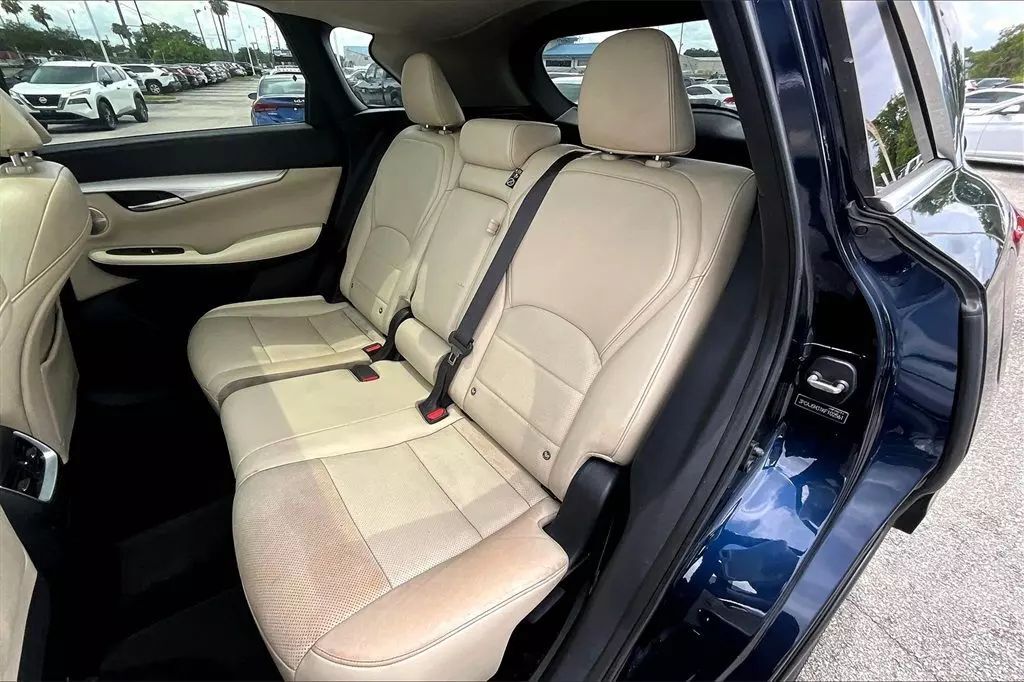 2019 INFINITI QX50 Essential Sport Utility 4D Maitland FL