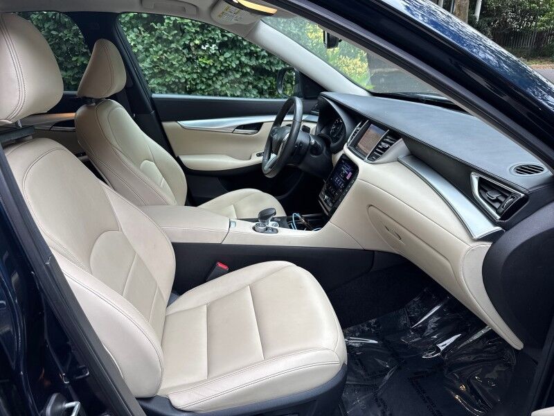 2019 INFINITI QX50 LUXE AWD w/ Navigation Package Arlington VA