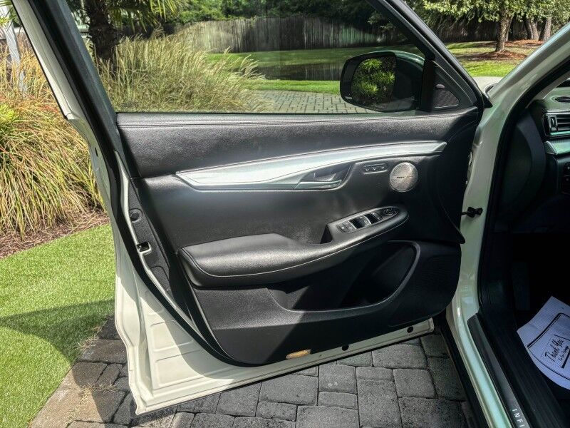 2019 INFINITI QX50 LUXE Wilmington NC