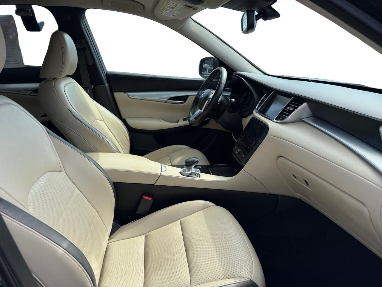 2019 INFINITI QX50 PURE; LUXE; ESS ESSENTIAL Kansas City MO