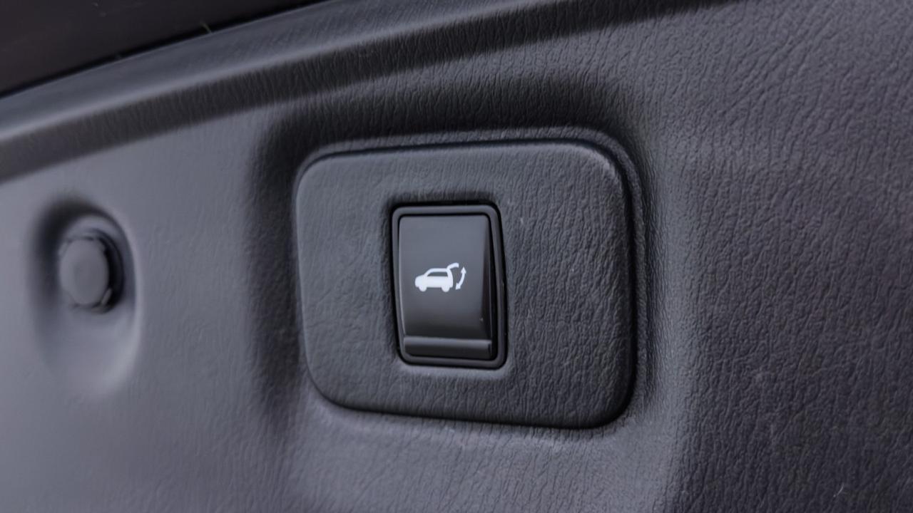 2019 INFINITI QX60 LUXE AWD Tallmadge OH