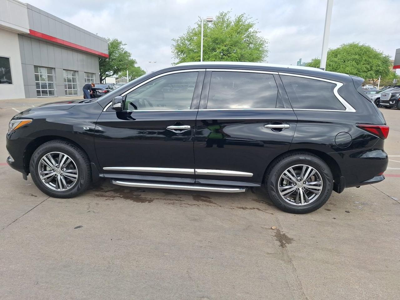 2019 INFINITI QX60 LUXE Hurst TX