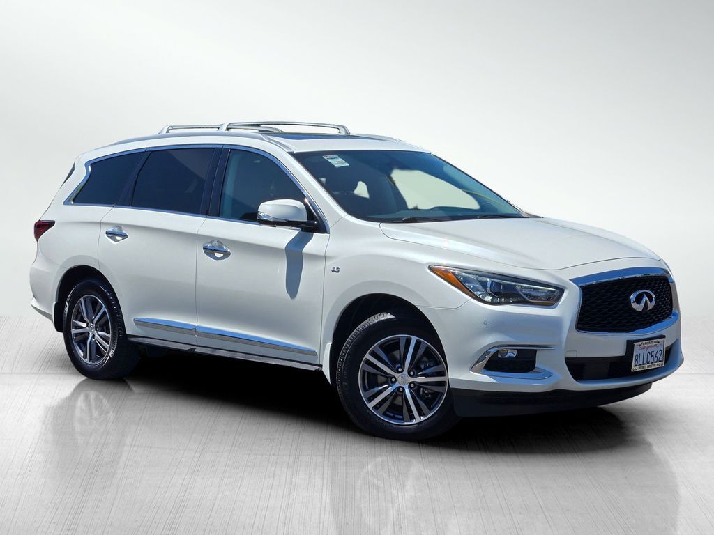 2019 INFINITI QX60 LUXE