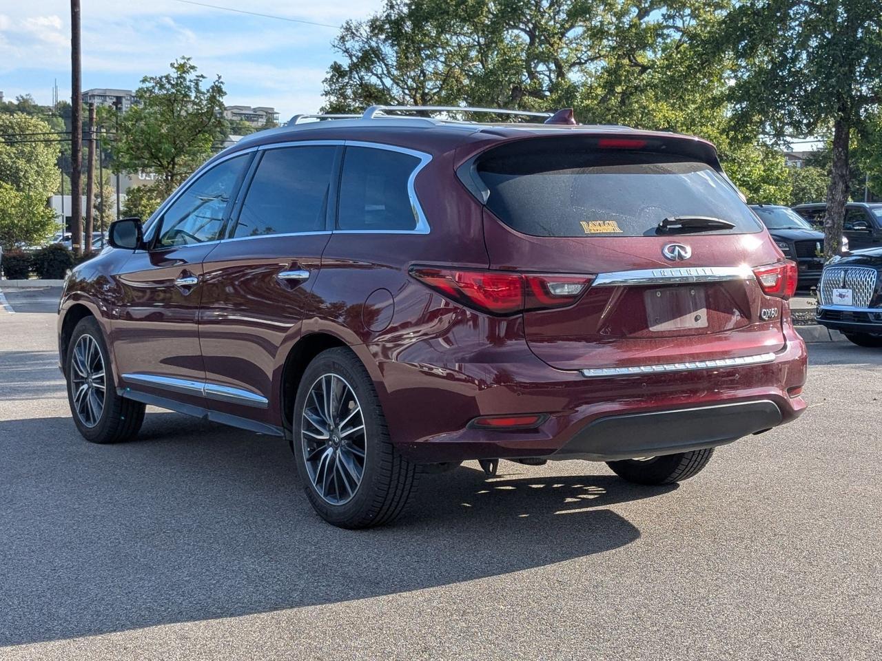 2019 INFINITI QX60 LUXE