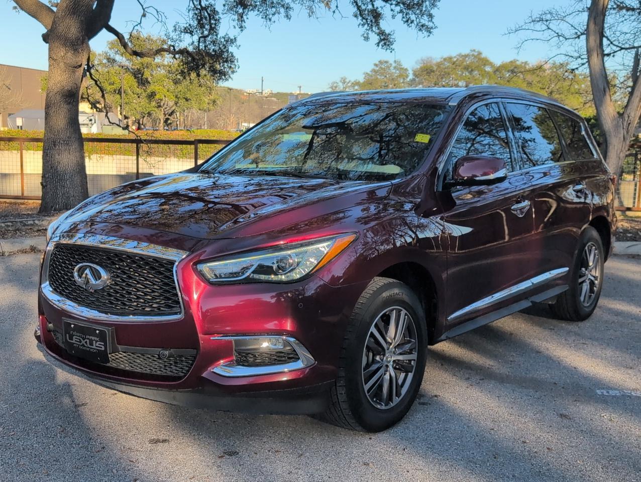 2019 INFINITI QX60 LUXE