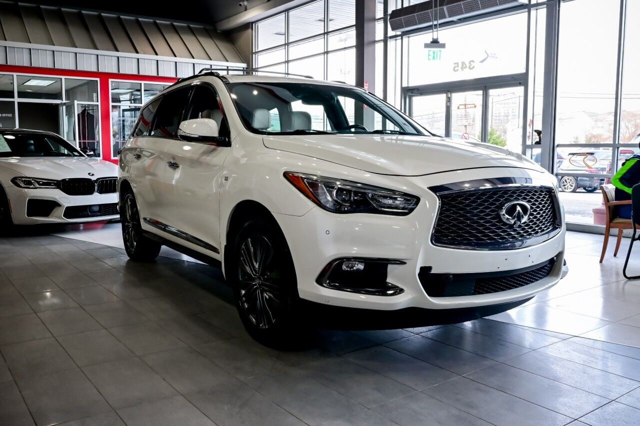2019 INFINITI QX60 LUXE