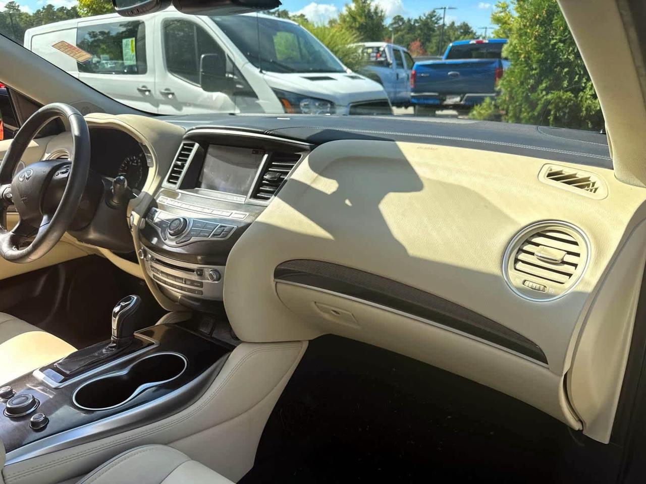 2019 INFINITI QX60 LUXE Plymouth MA