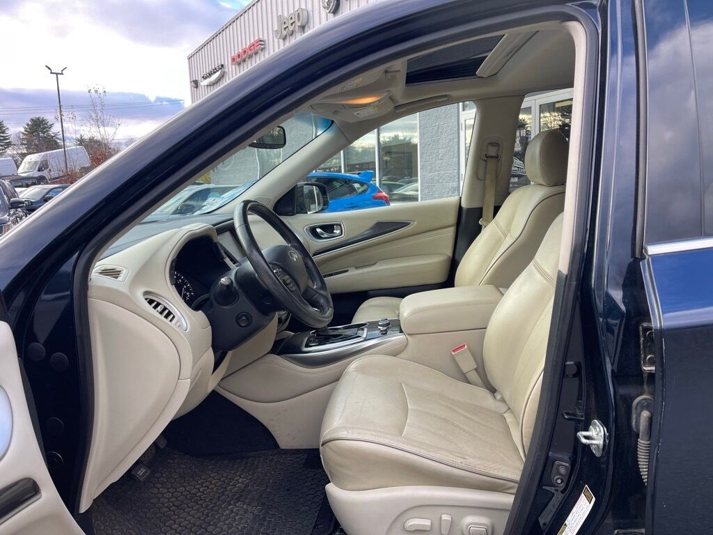 2019 INFINITI QX60 Luxe Orange MA
