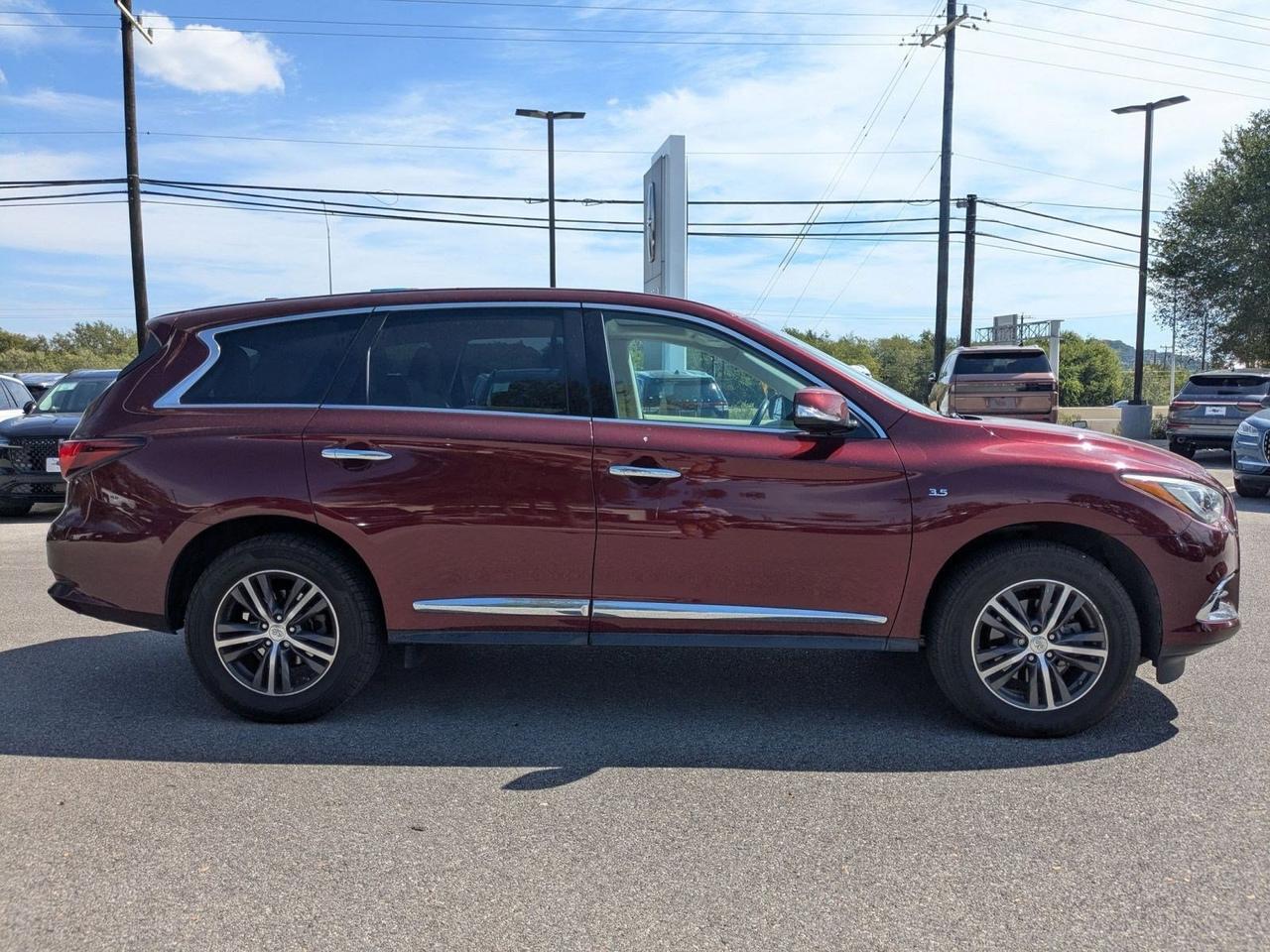 2019 INFINITI QX60 PURE