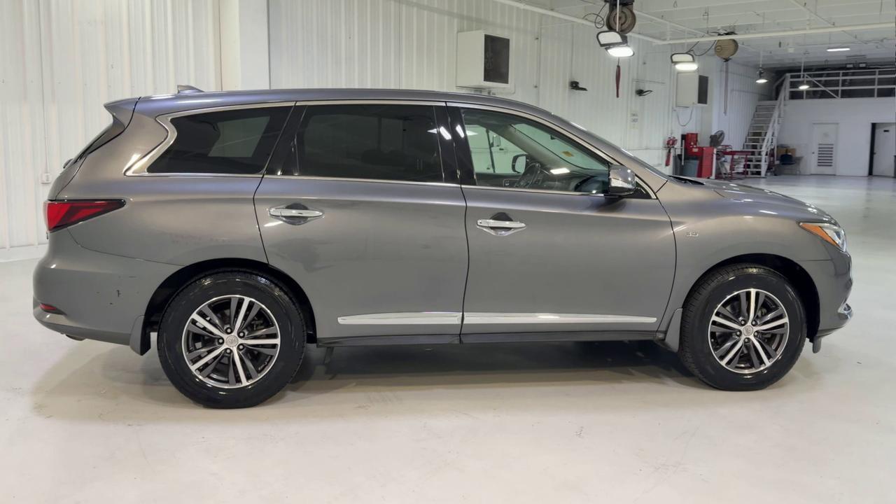 2019 INFINITI QX60 PURE