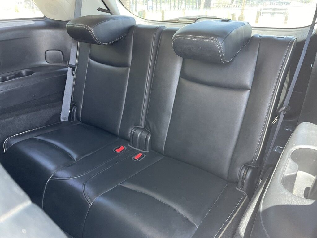 2019 INFINITI QX60 PURE~CLEAN CARFAX~POWER MOONROOF~POWER LIFTGATE~BLIND SPOT WARNING~FORWARD COLLISION WARNING W/ PEDESTRIAN DETECTION~ONLINE FINANCE AND SHIPPING AVAILABLE!!!!! Sarasota FL