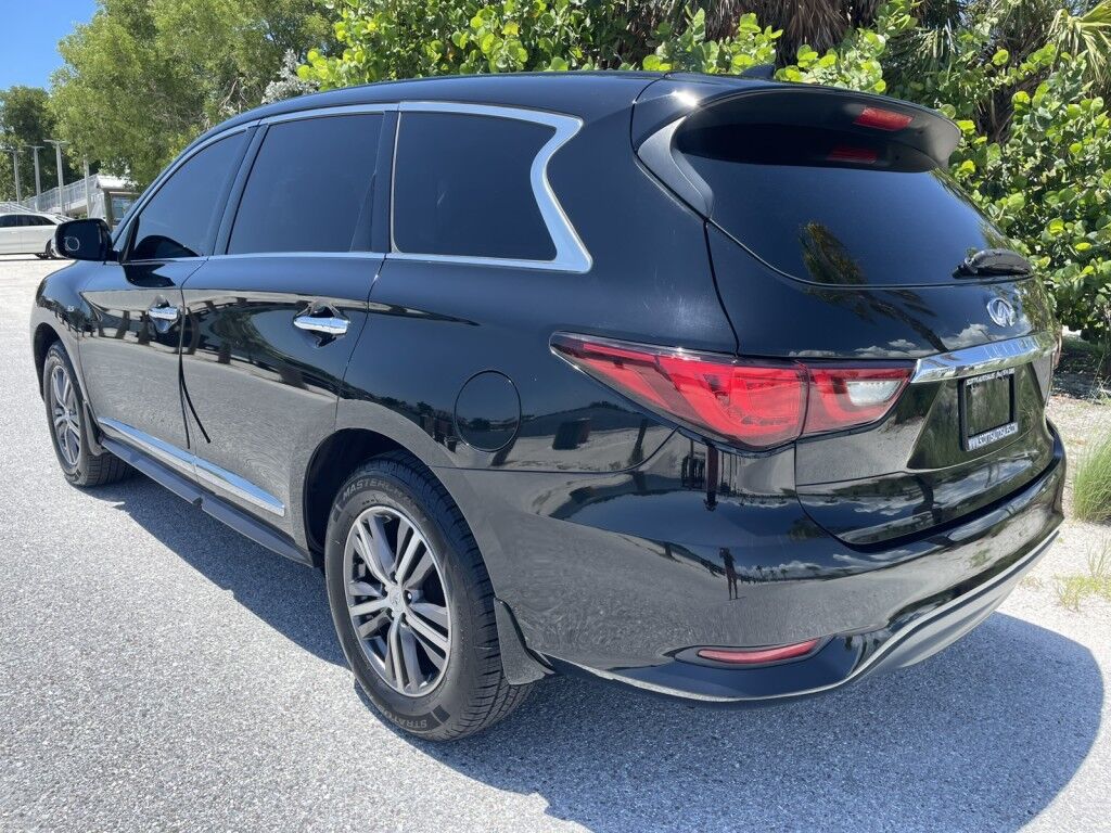 2019 INFINITI QX60 PURE~CLEAN CARFAX~POWER MOONROOF~POWER LIFTGATE~BLIND SPOT WARNING~FORWARD COLLISION WARNING W/ PEDESTRIAN DETECTION~ONLINE FINANCE AND SHIPPING AVAILABLE!!!!! Sarasota FL