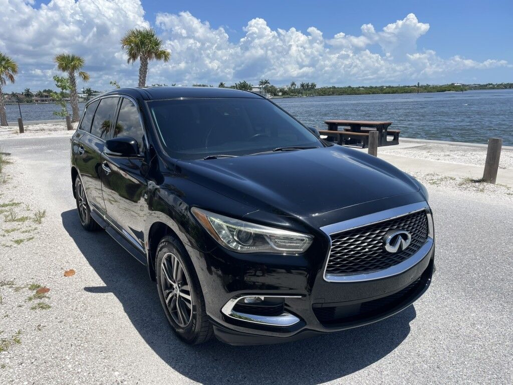 2019 INFINITI QX60 PURE~CLEAN CARFAX~POWER MOONROOF~POWER LIFTGATE~BLIND SPOT WARNING~FORWARD COLLISION WARNING W/ PEDESTRIAN DETECTION~ONLINE FINANCE AND SHIPPING AVAILABLE!!!!! Sarasota FL
