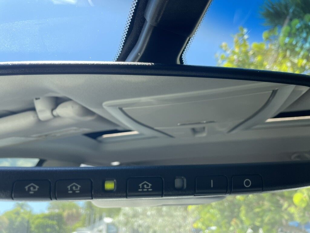 2019 INFINITI QX60 PURE~CLEAN CARFAX~POWER MOONROOF~POWER LIFTGATE~BLIND SPOT WARNING~FORWARD COLLISION WARNING W/ PEDESTRIAN DETECTION~ONLINE FINANCE AND SHIPPING AVAILABLE!!!!! Sarasota FL