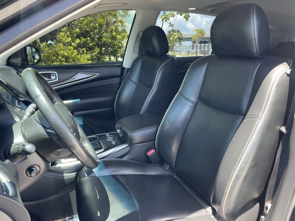 2019 INFINITI QX60 PURE~CLEAN CARFAX~POWER MOONROOF~POWER LIFTGATE~BLIND SPOT WARNING~FORWARD COLLISION WARNING W/ PEDESTRIAN DETECTION~ONLINE FINANCE AND SHIPPING AVAILABLE!!!!!
