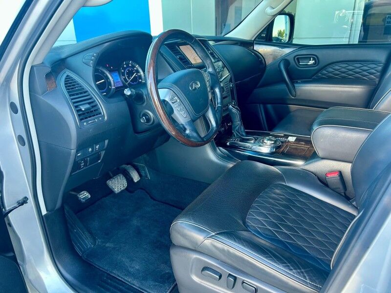 2019 INFINITI QX80 LUXE Harper KS