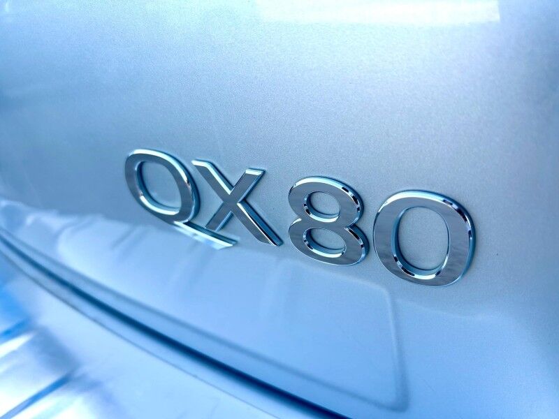 2019 INFINITI QX80 LUXE Harper KS